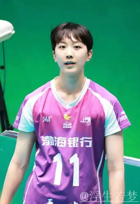正式退役，25岁陈博雅遗憾，天津女排批准，安置岗位级别薪水曝光